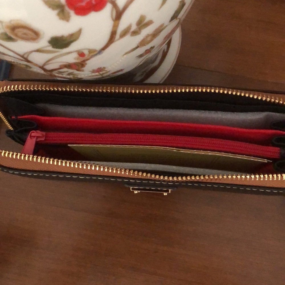 D&B Wristlet